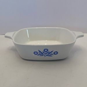 Vintage Corning Ware 1.75  Cup Petite Pan Cornflower Blue P41, No Lid
